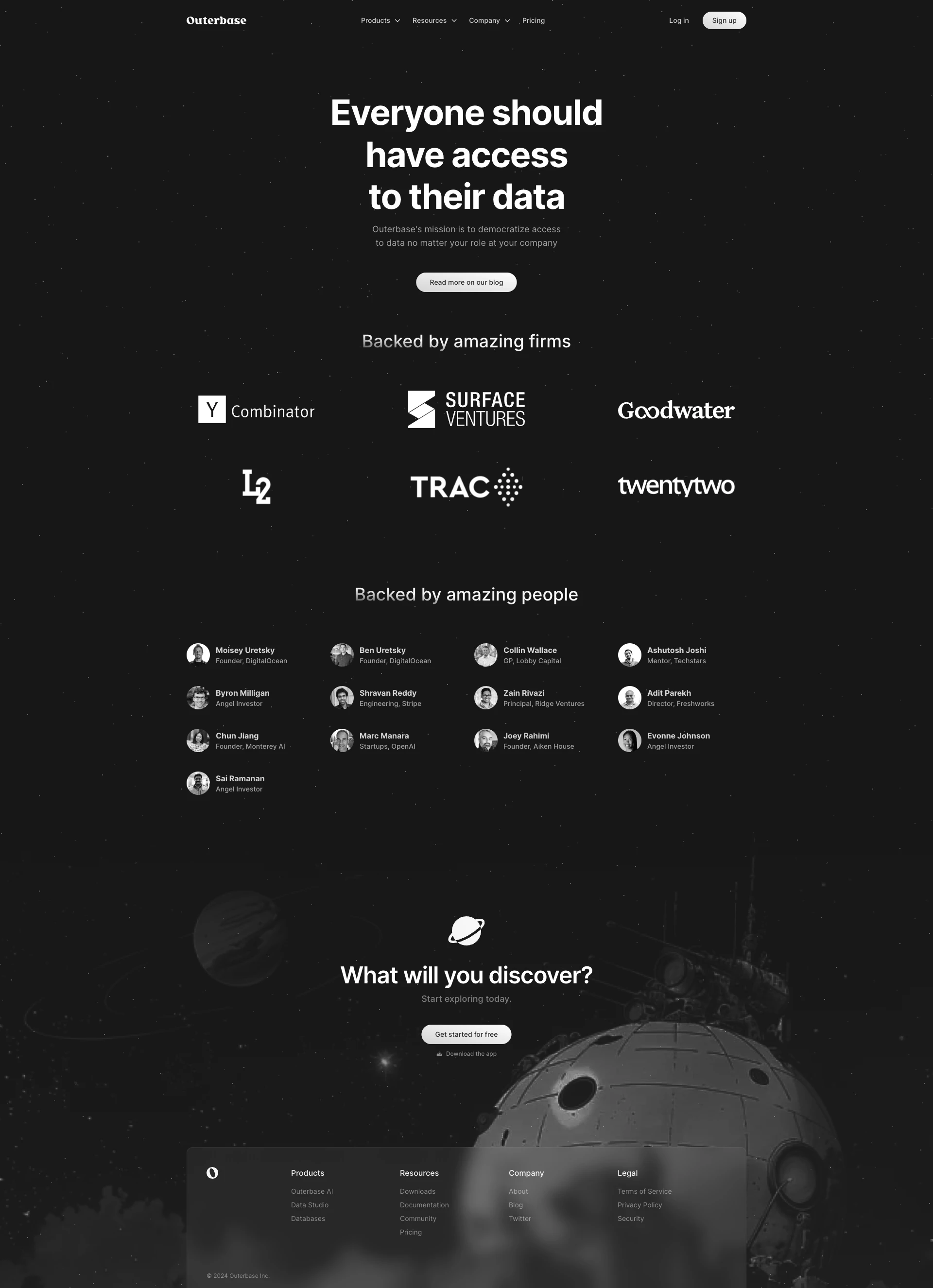 Outerbase Landing Page Example: Navigate your data with AI. Effortlessly manage and explore your database with AI, no expertise needed. Collaborate seamlessly for a smarter data experience.